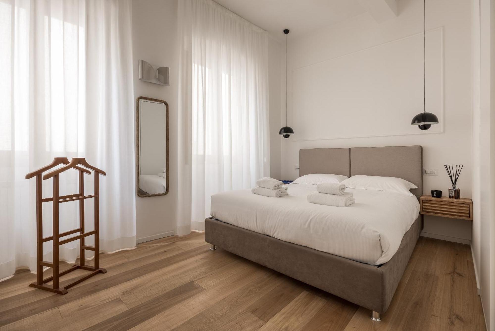 Tornabuoni Place & Dream By Mmega *
